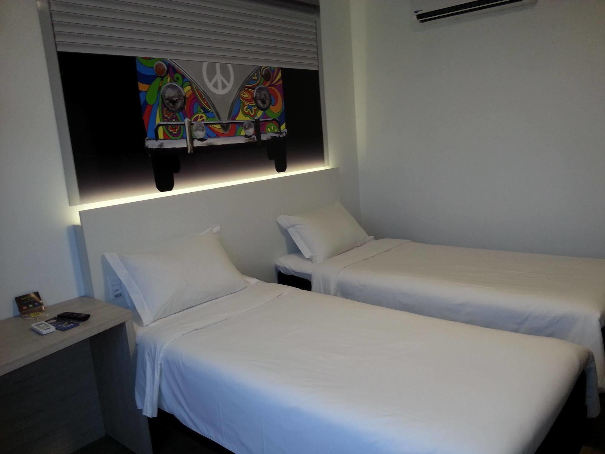 Hotel Caiua Lago Umuarama Bagian luar foto