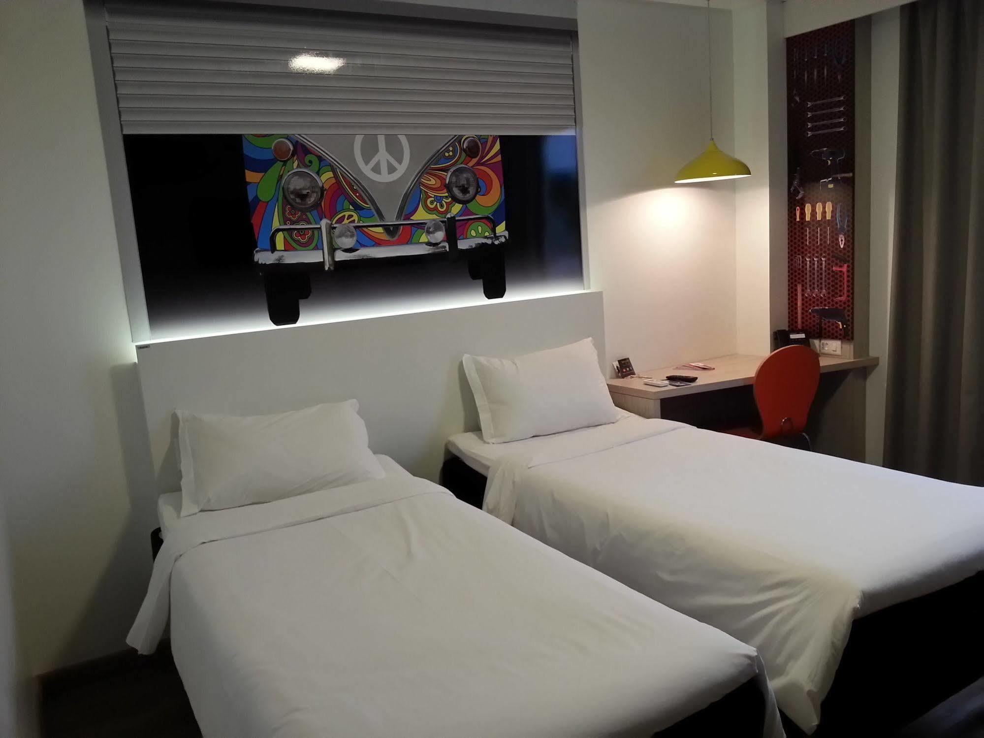 Hotel Caiua Lago Umuarama Bagian luar foto