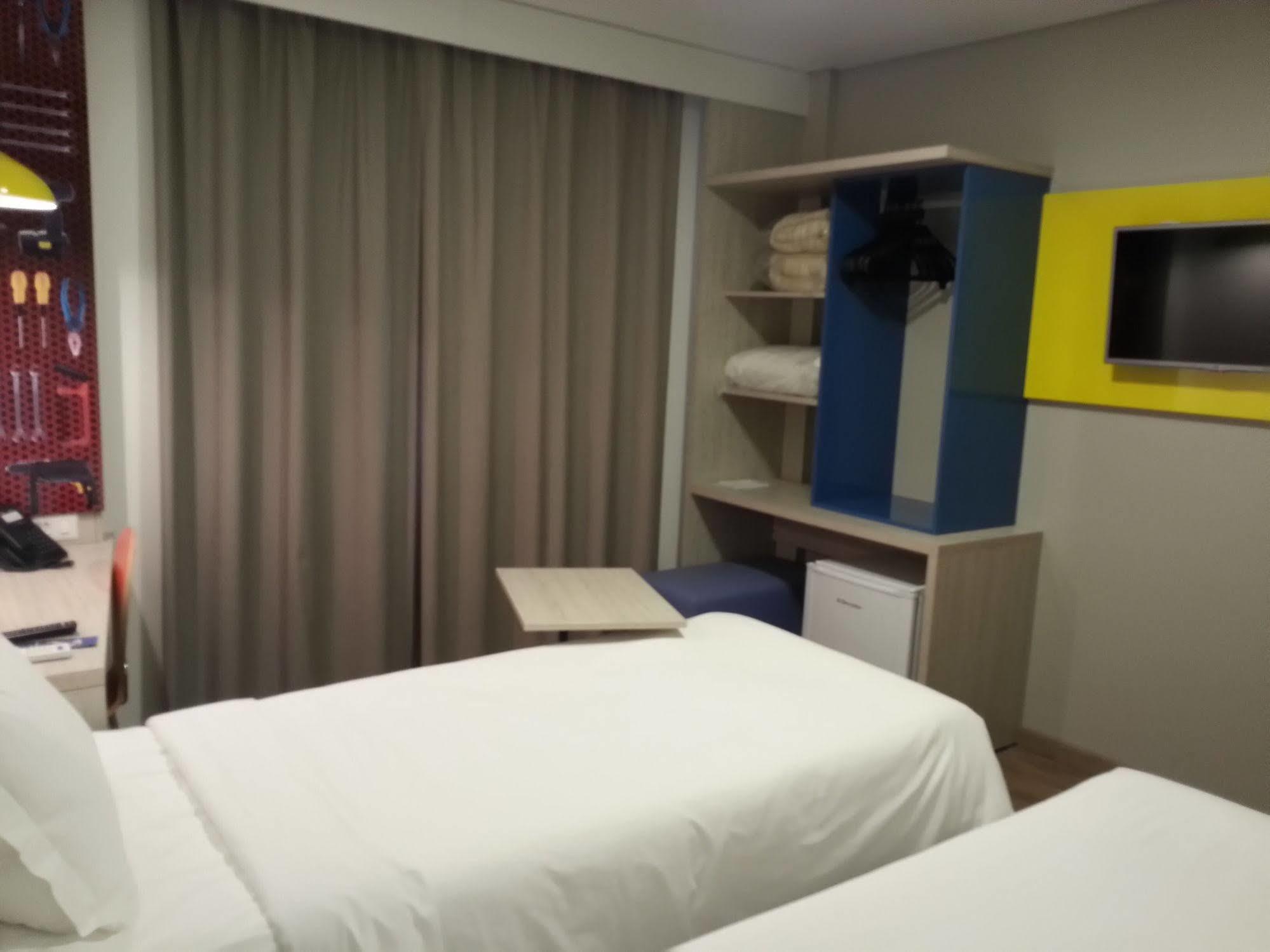 Hotel Caiua Lago Umuarama Bagian luar foto